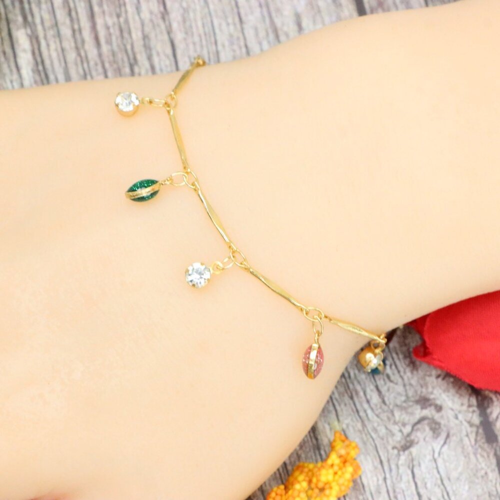 "Trendy Handmade Bracelet – A Stylish Gift for Women & Girls, MAR091995